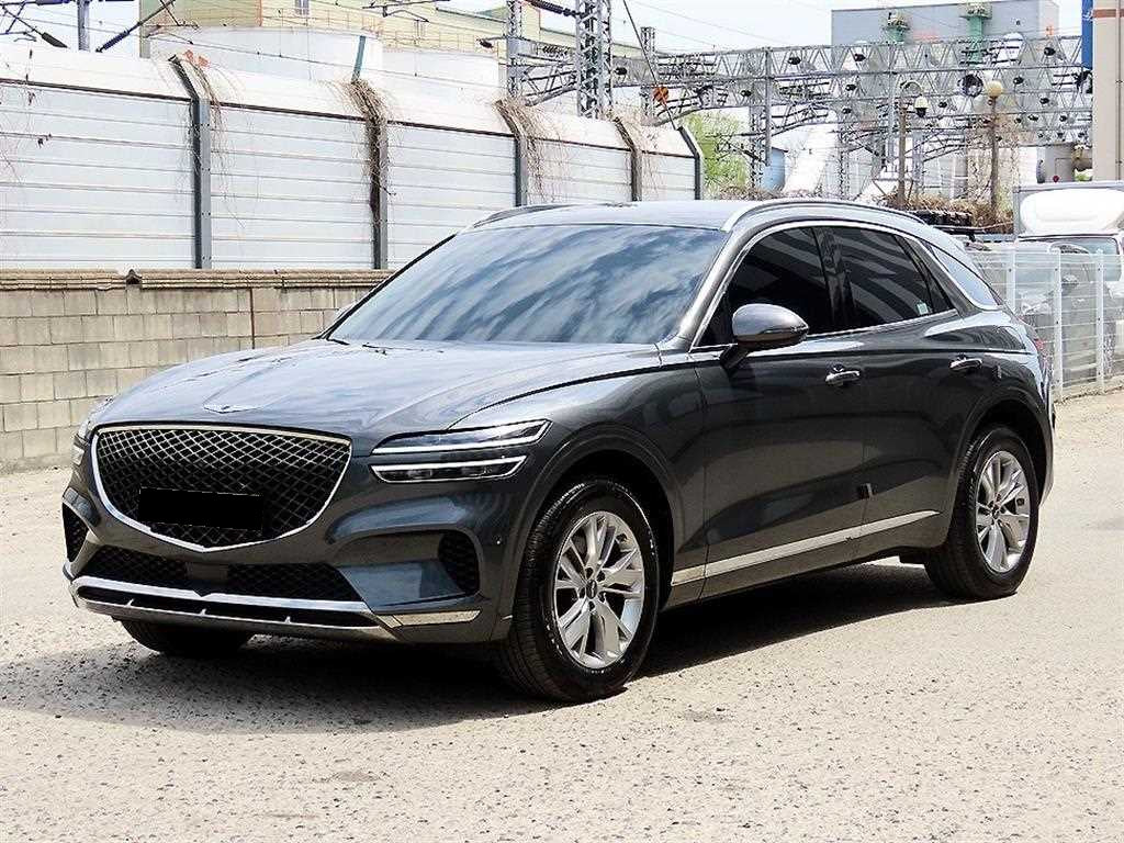Genesis GV70 — photo 02