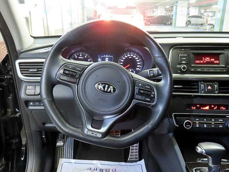 Kia K5 — photo 08