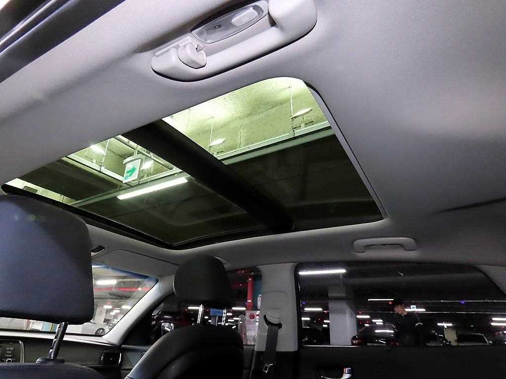 Kia K5 — photo 18