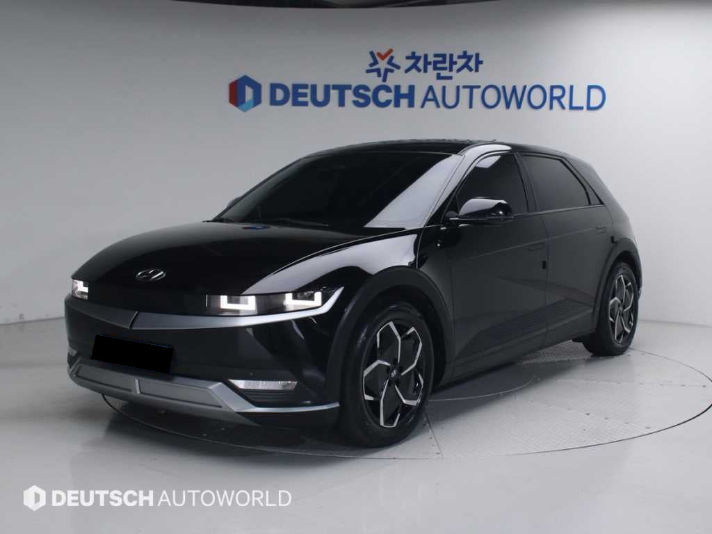 Hyundai Ioniq5 — photo 01