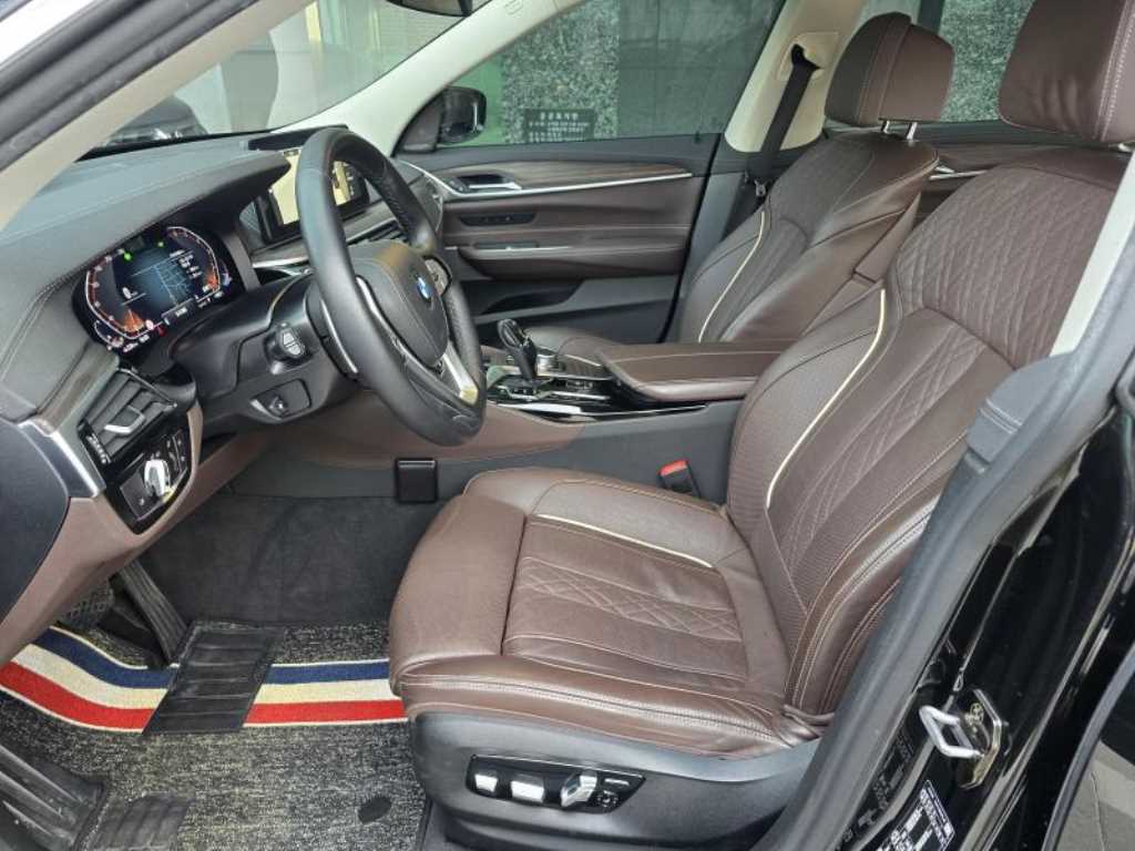 BMW Gran Turismo — photo 08