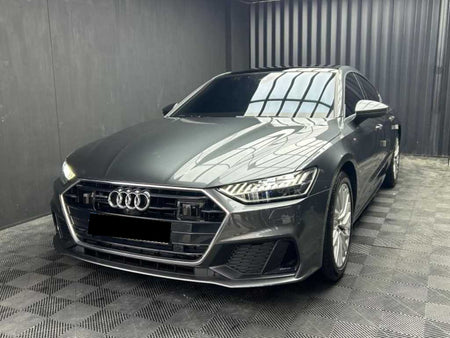 Audi A7 — photo 01