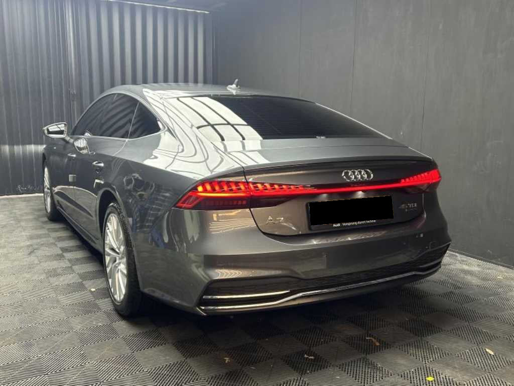 Audi A7 — photo 04