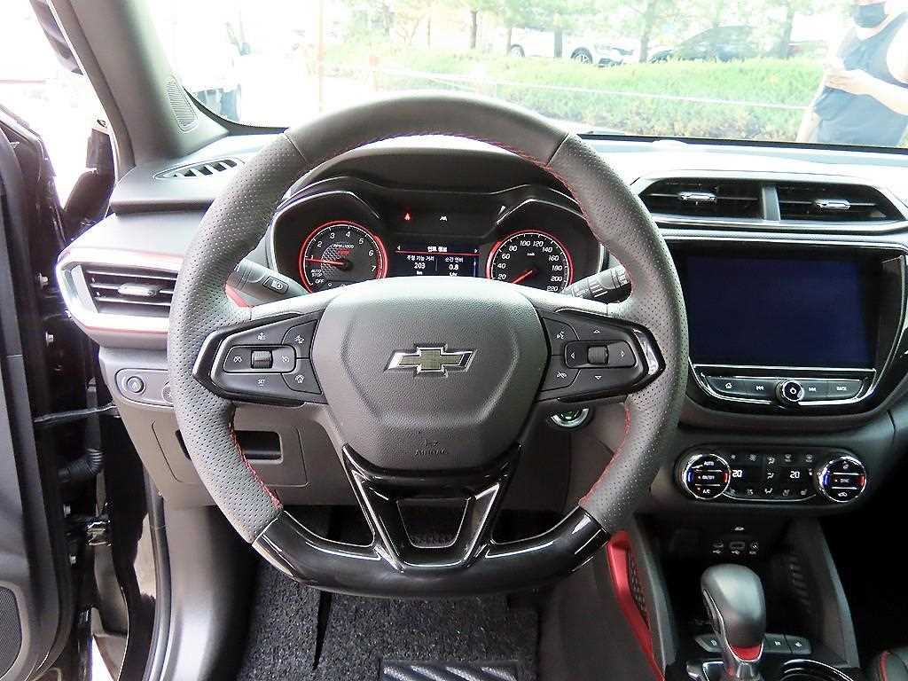CHEVROLET Trailblazer — photo 09
