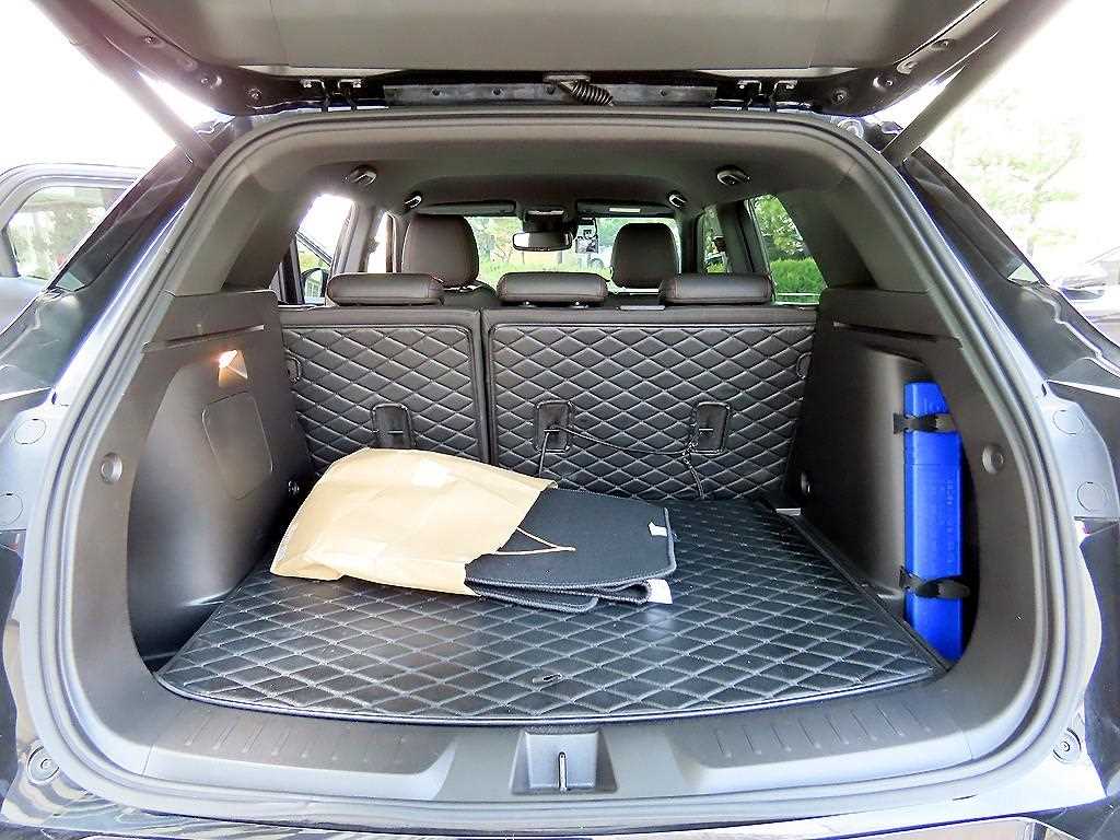 CHEVROLET Trailblazer — photo 18
