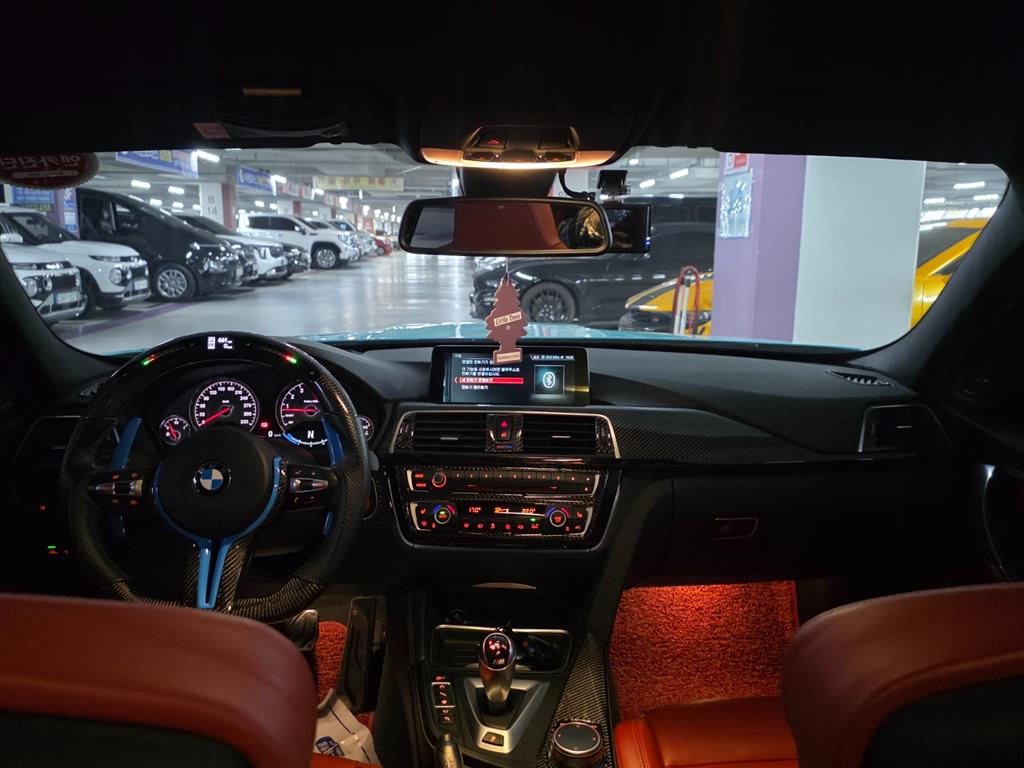 BMW M3 — photo 09