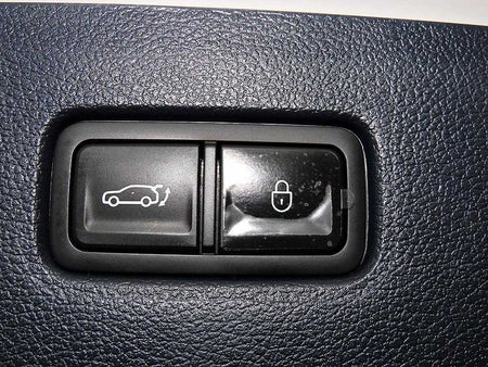 Genesis GV80 — photo 14
