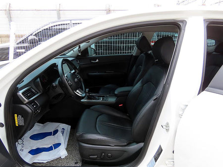 Kia K5 — photo 05