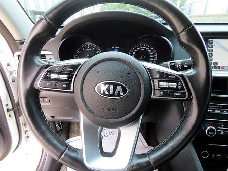 Kia K5 — photo 08