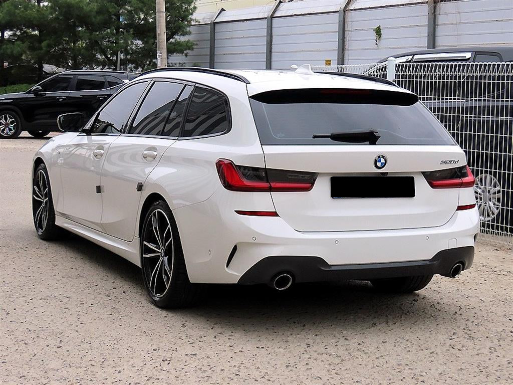 BMW 3-Series — photo 03