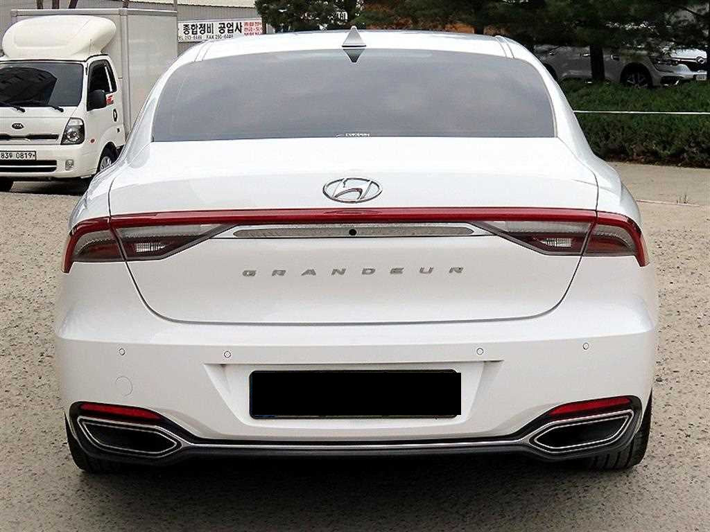 Hyundai Grandeur — photo 04
