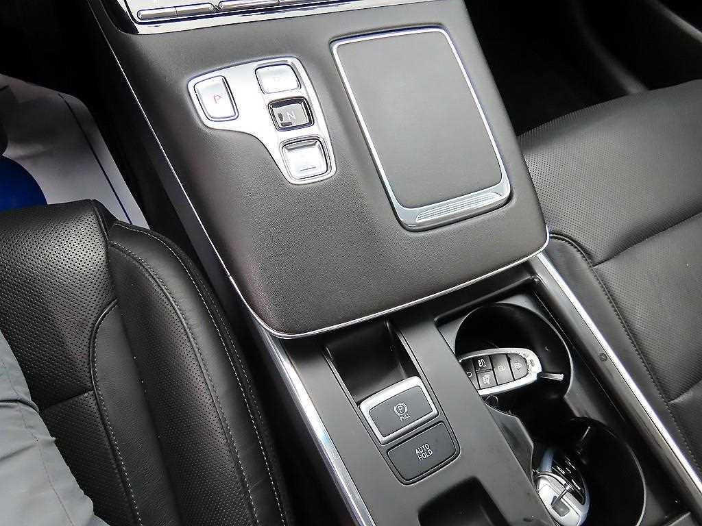 Hyundai Grandeur — photo 10