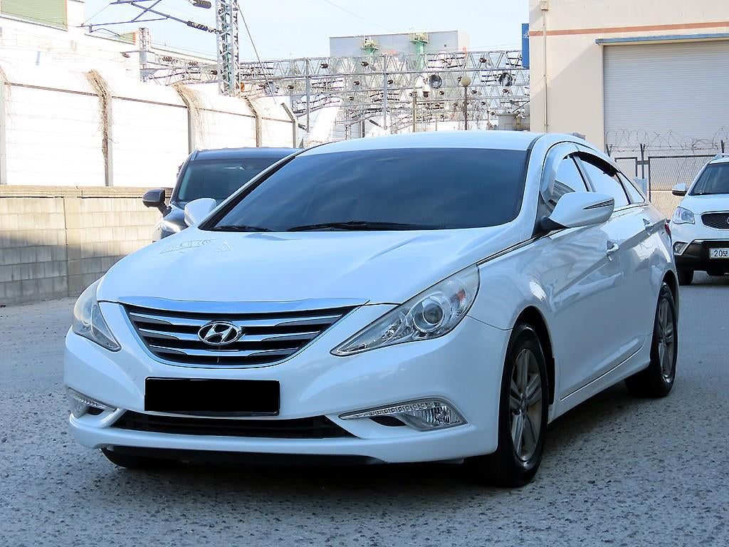 Hyundai Sonata — photo 02