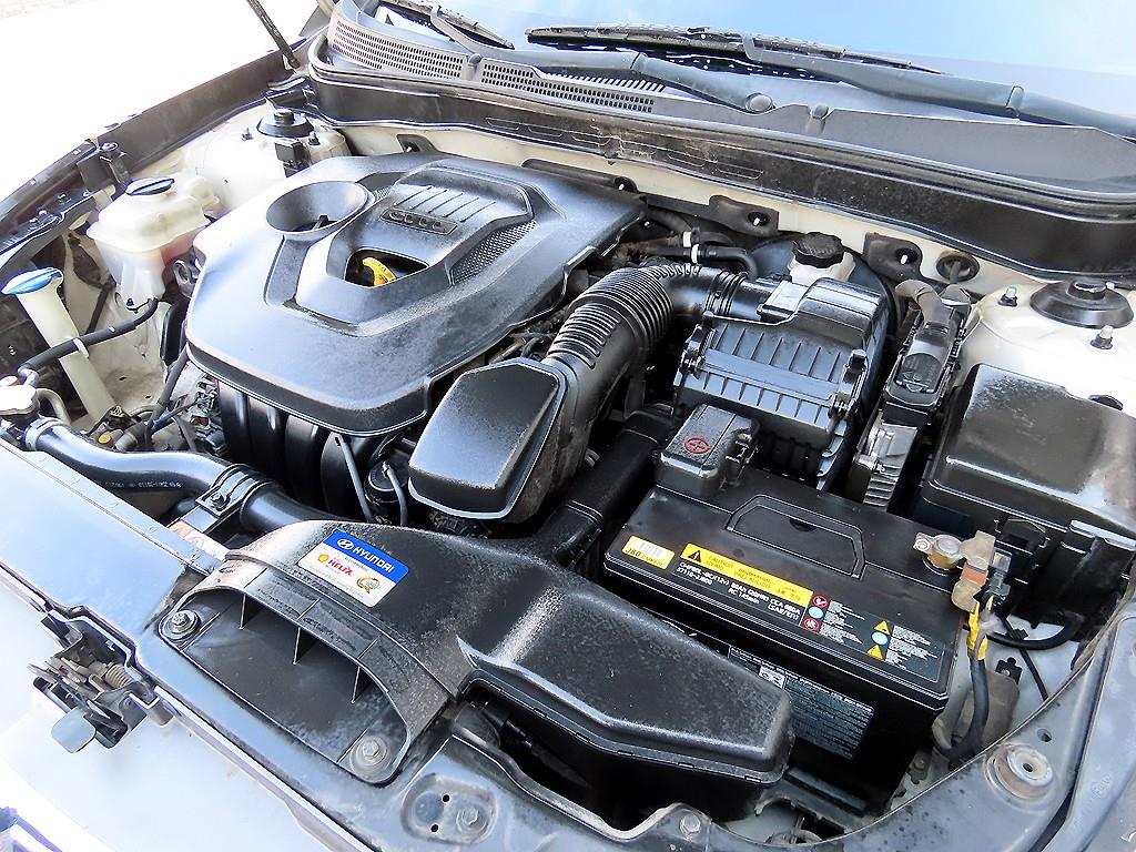 Hyundai Sonata — photo 19