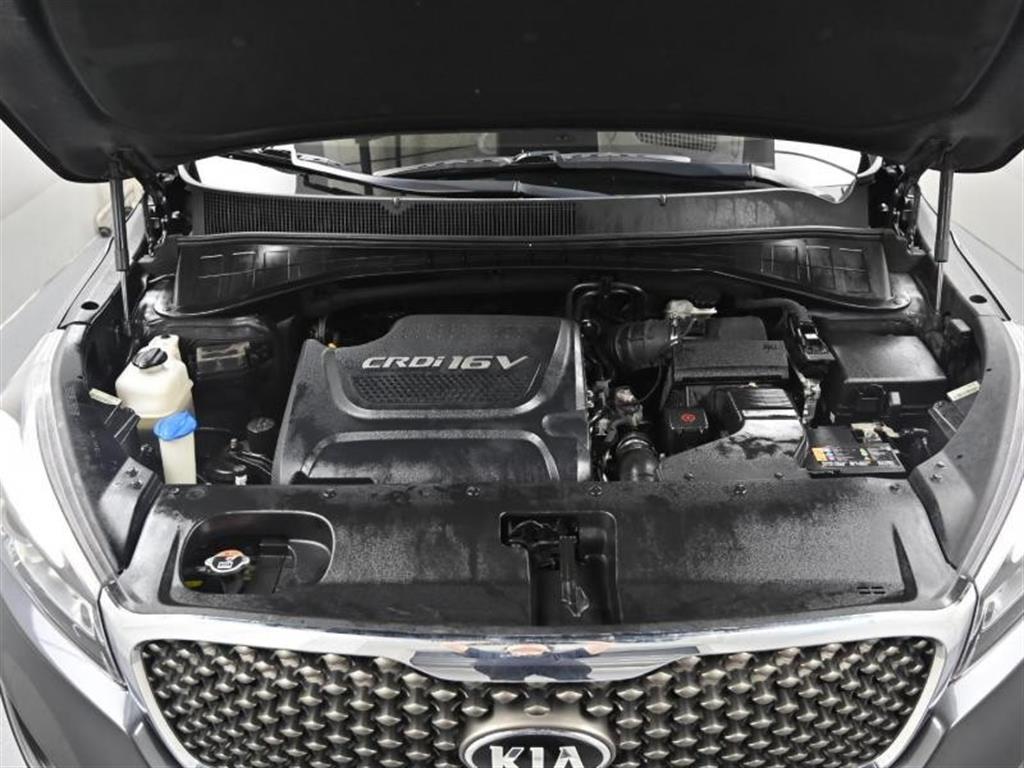 Kia Sorento — photo 06