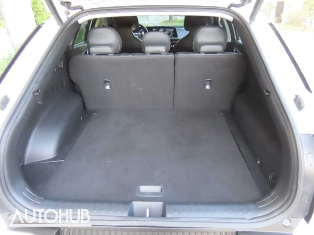 Kia EV6 — photo 19