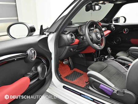 Mini Cooper — photo 11