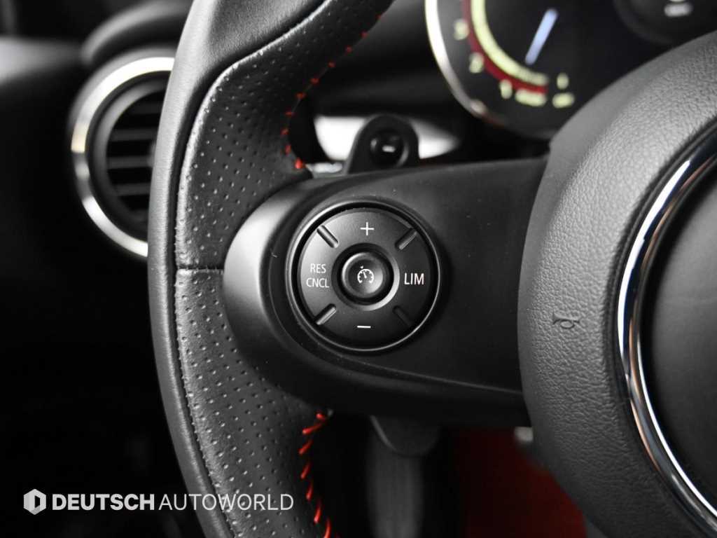 Mini Cooper — photo 17