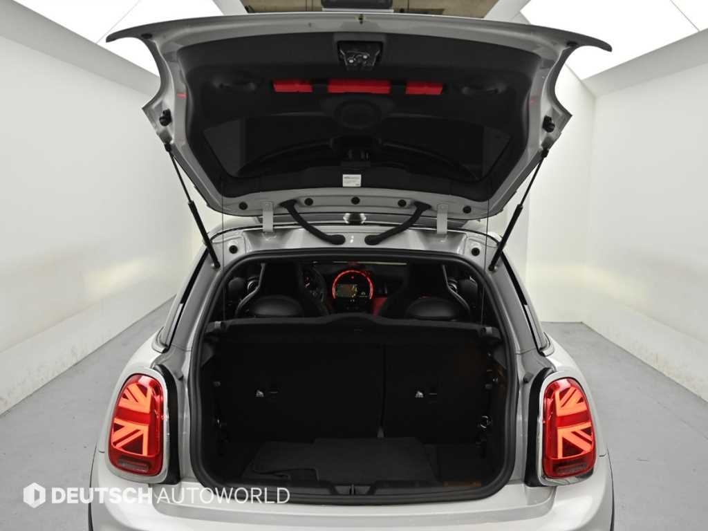 Mini Cooper — photo 19