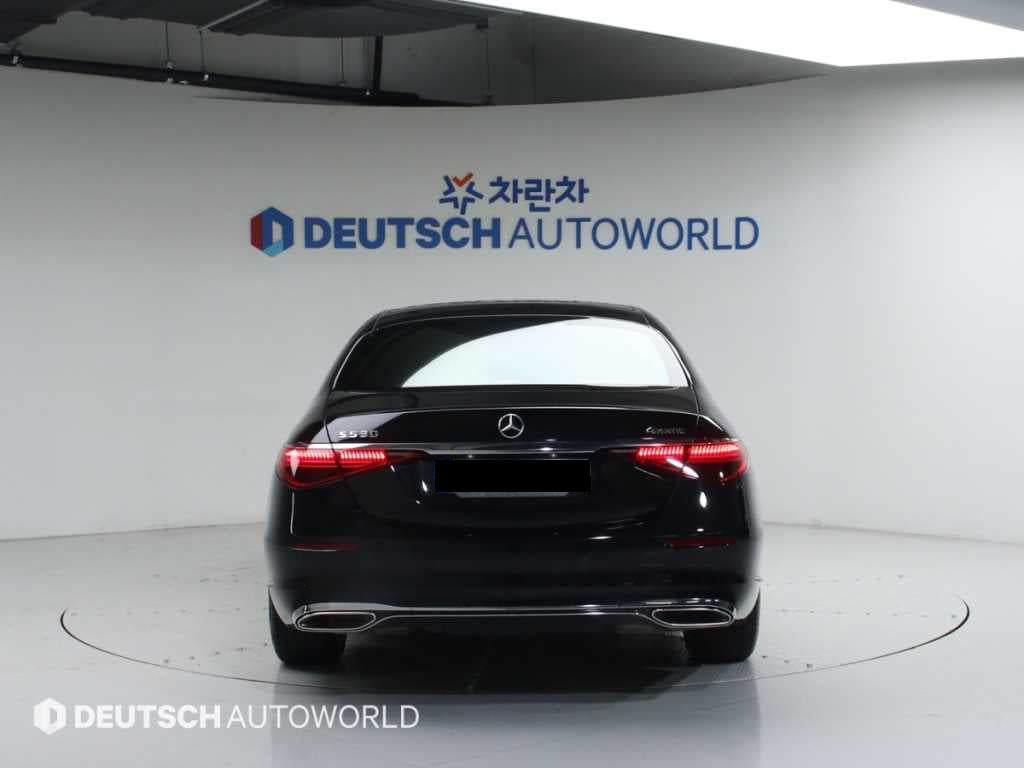 Mercedes-Benz S-Class — photo 04