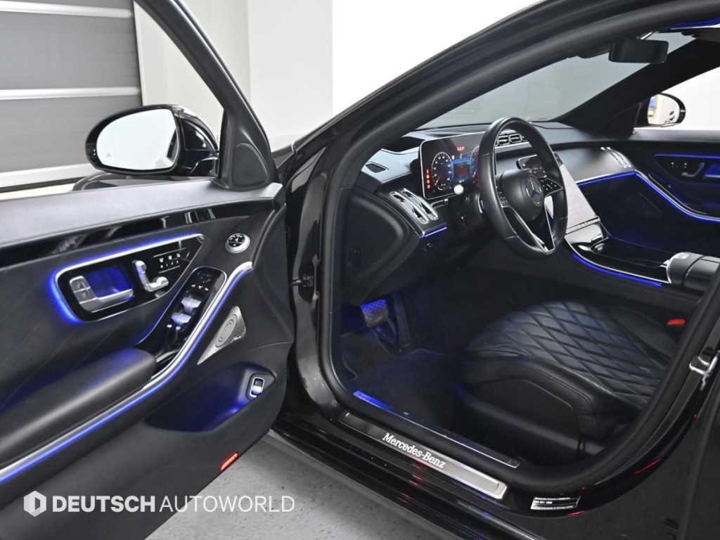 Mercedes-Benz S-Class — photo 11