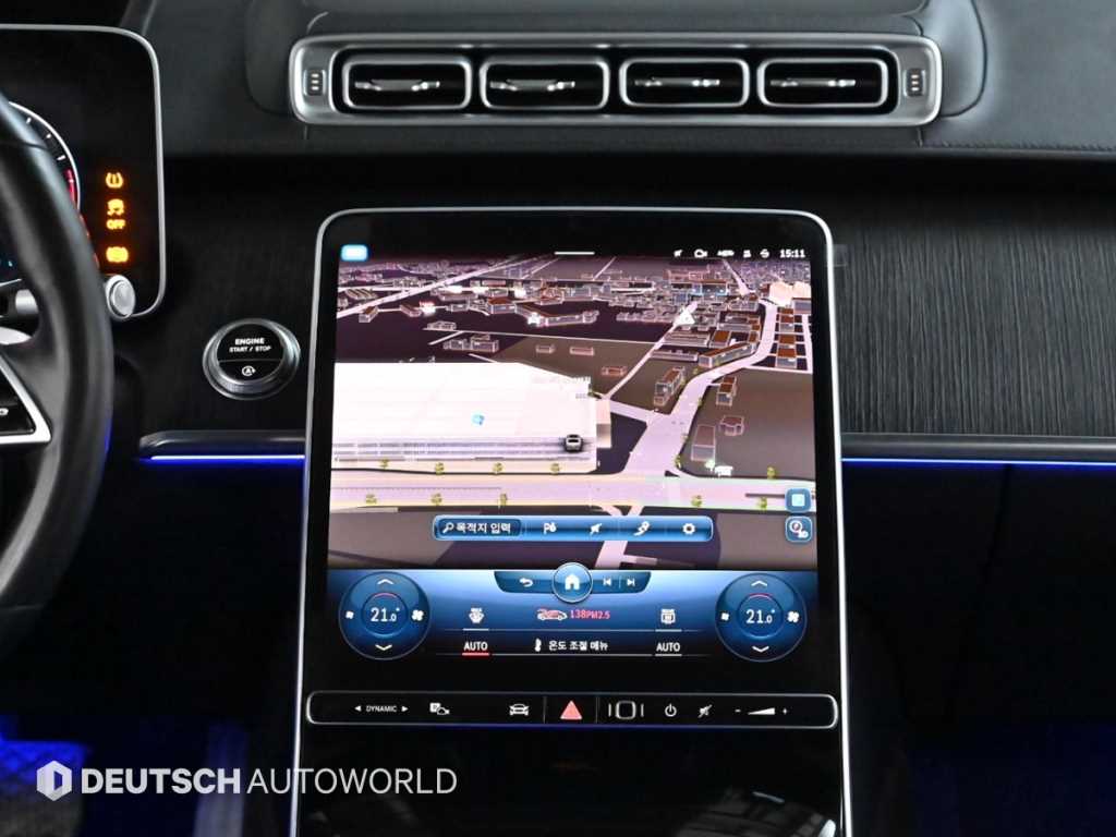 Mercedes-Benz S-Class — photo 14