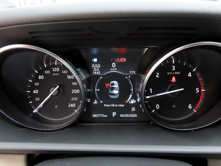 Land Rover Discovery — photo 09