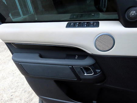 Land Rover Discovery — photo 11