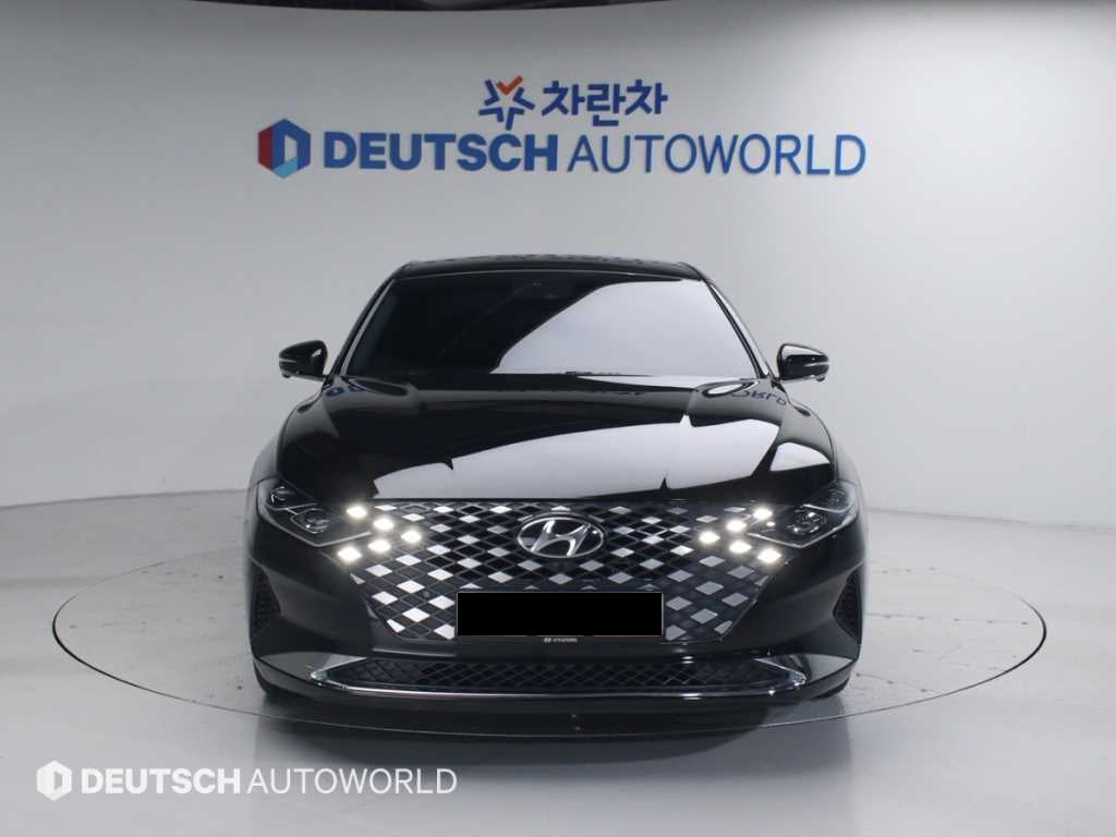 Hyundai Grandeur — photo 03