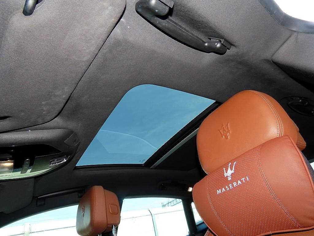 Maserati Levante — photo 17