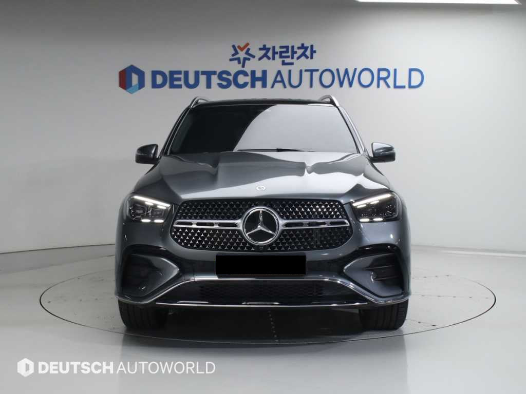 Mercedes-Benz GLE-Class — photo 03