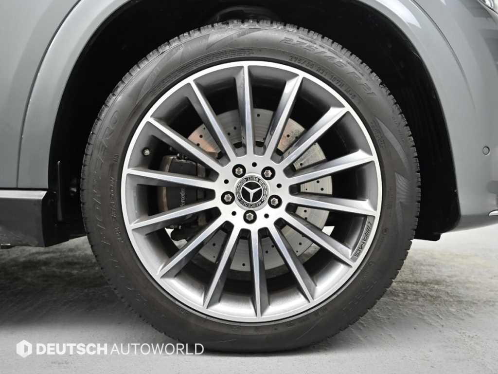 Mercedes-Benz GLE-Class — photo 05