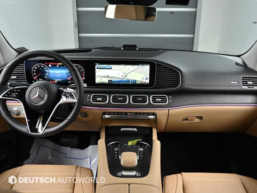 Mercedes-Benz GLE-Class — photo 07