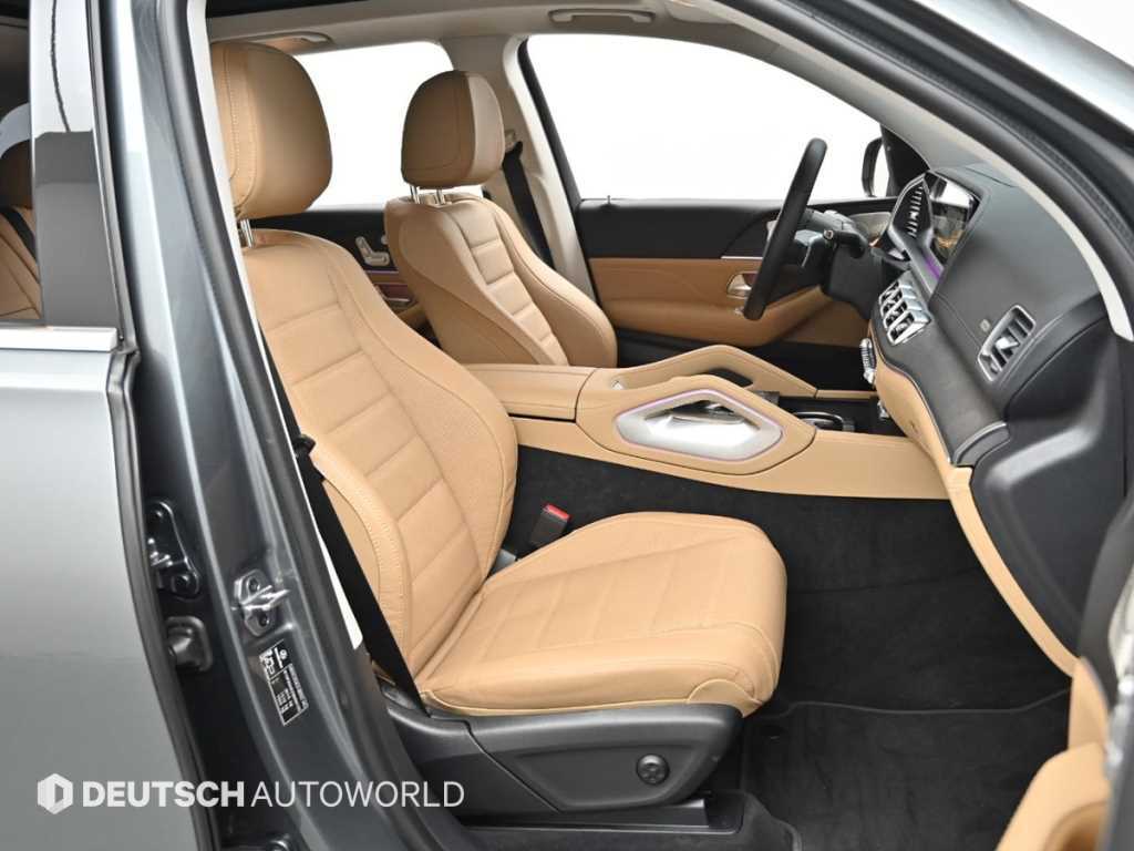 Mercedes-Benz GLE-Class — photo 10