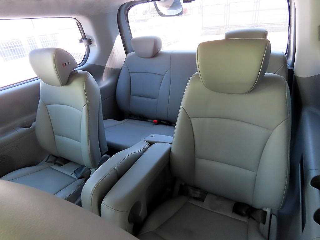 Hyundai Starex — photo 07
