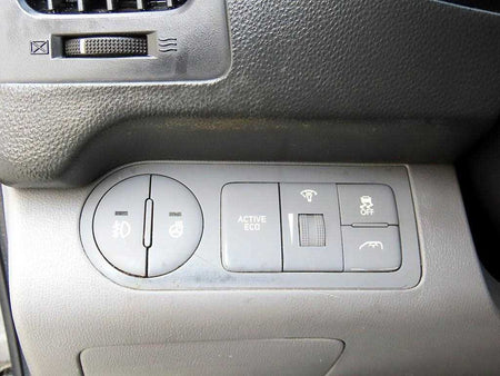 Hyundai Starex — photo 13