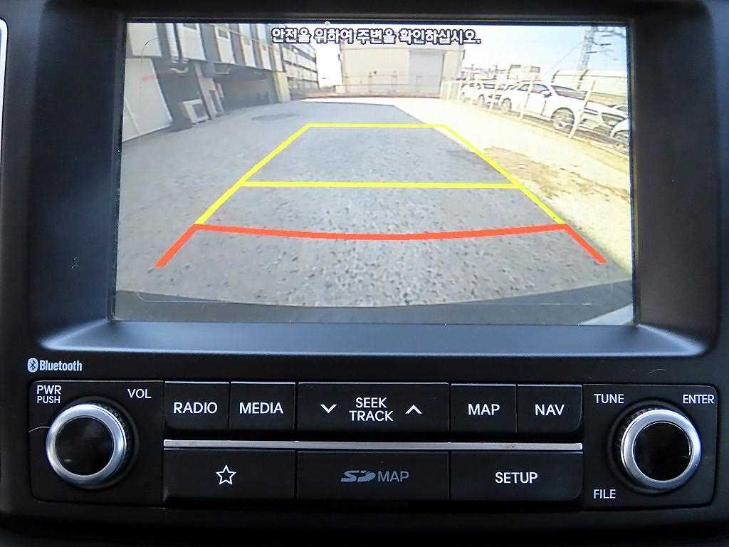 Hyundai Starex — photo 16