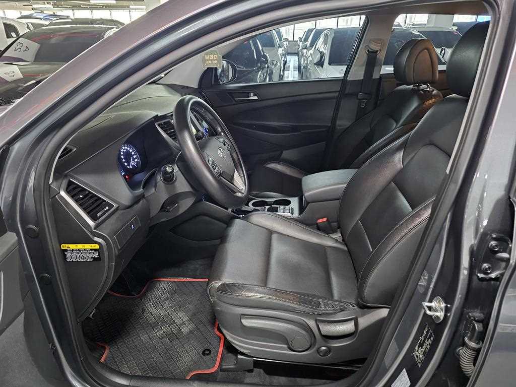 Hyundai Tucson — photo 12