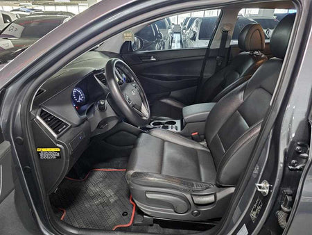 Hyundai Tucson — photo 12