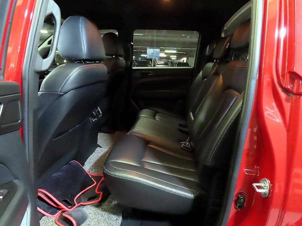 KGM Rexton — photo 07