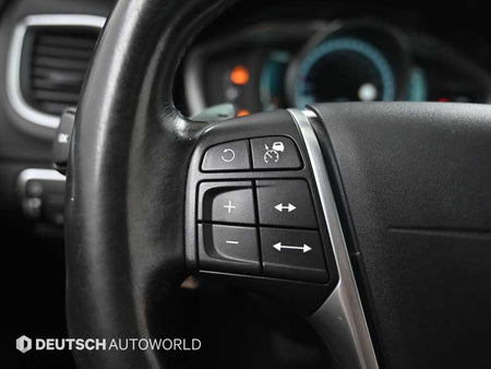 Volvo S60 — photo 18
