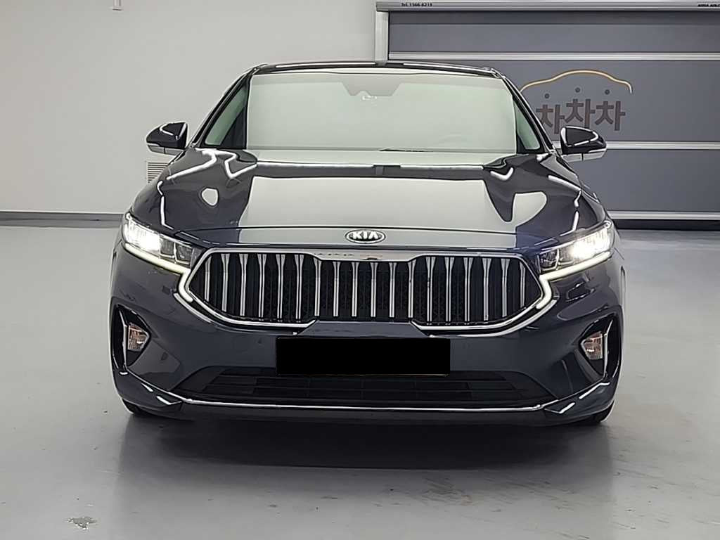 Kia K7 — photo 02