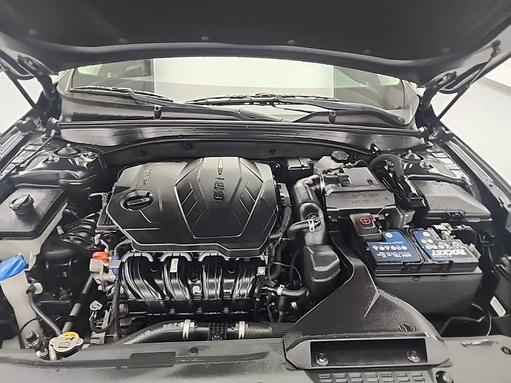 Kia K7 — photo 05