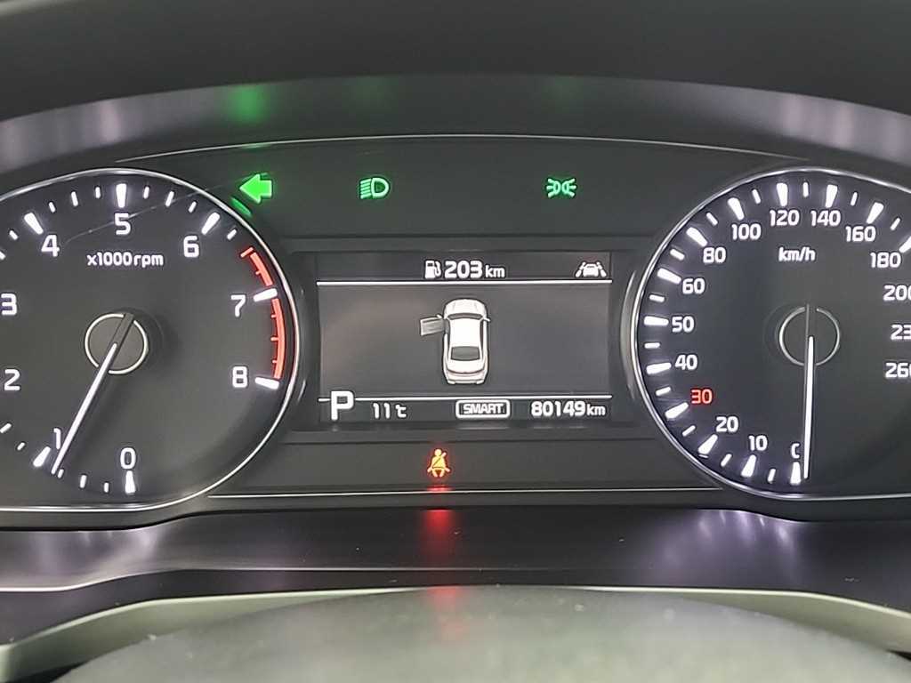 Kia K7 — photo 06