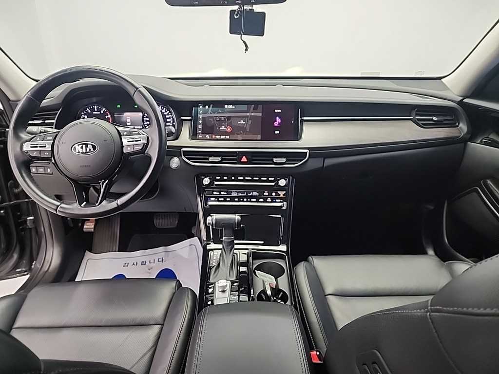 Kia K7 — photo 07