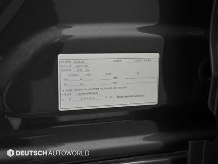 Jeep Cherokee — photo 20