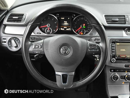 Volkswagen CC — photo 13