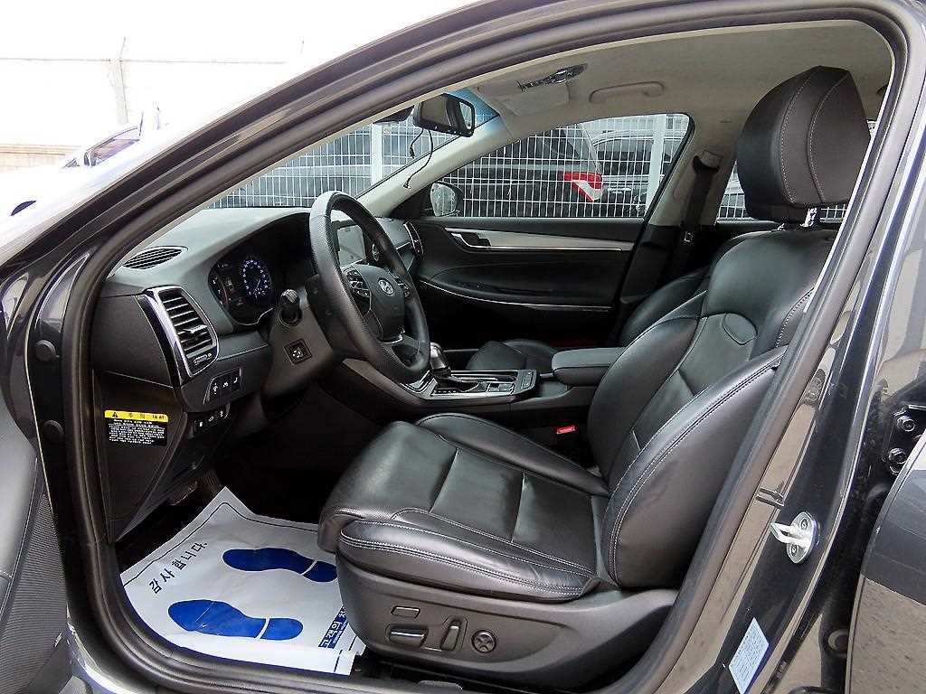 Hyundai Grandeur — photo 05