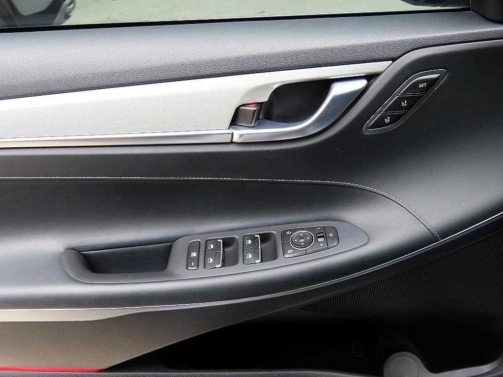 Hyundai Grandeur — photo 12
