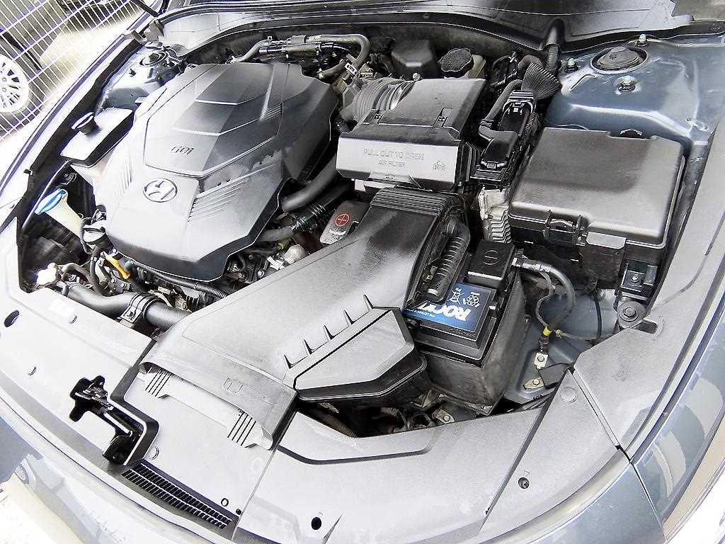Hyundai Grandeur — photo 19